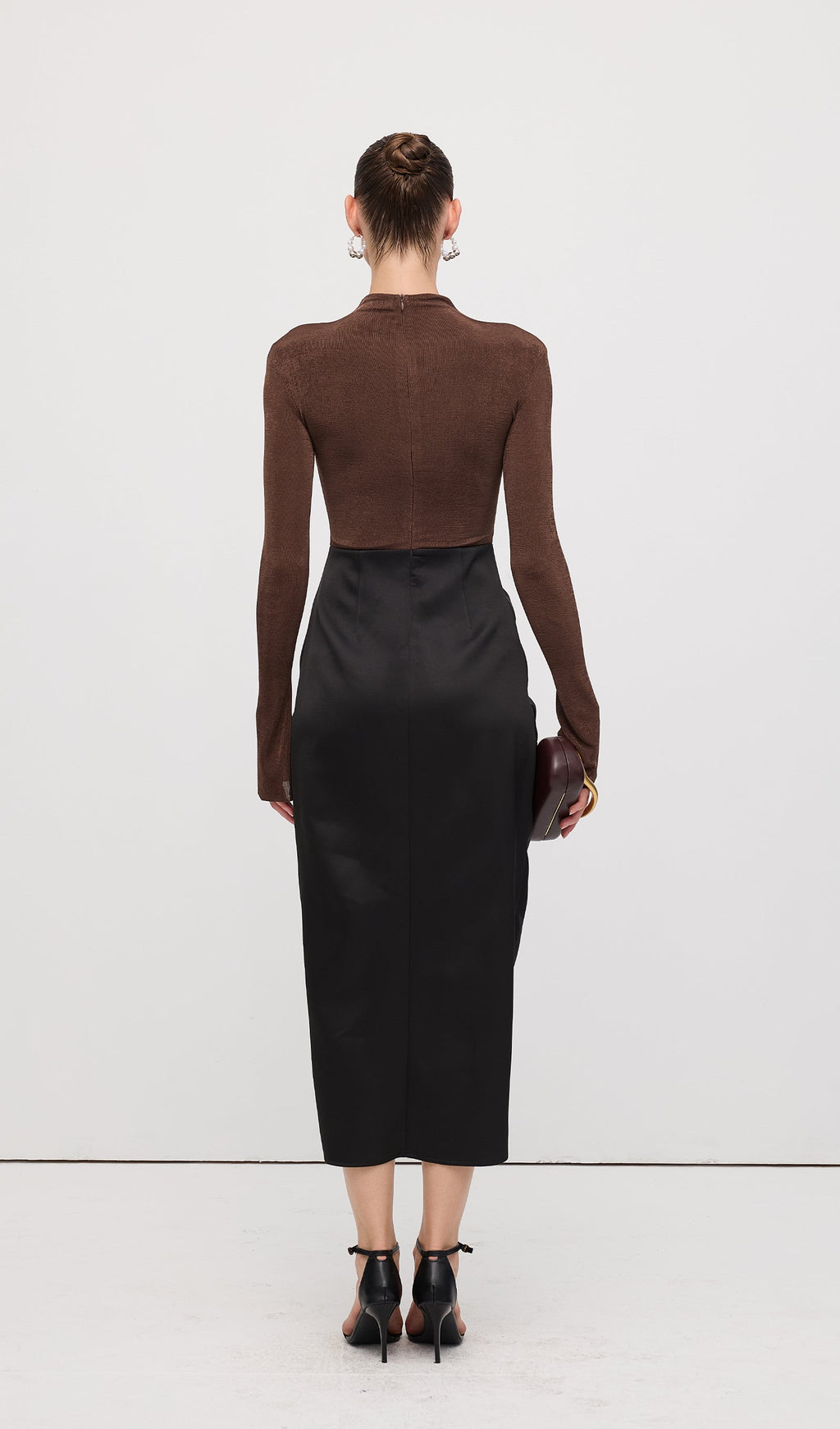 Anouk – Silhouette Sereine