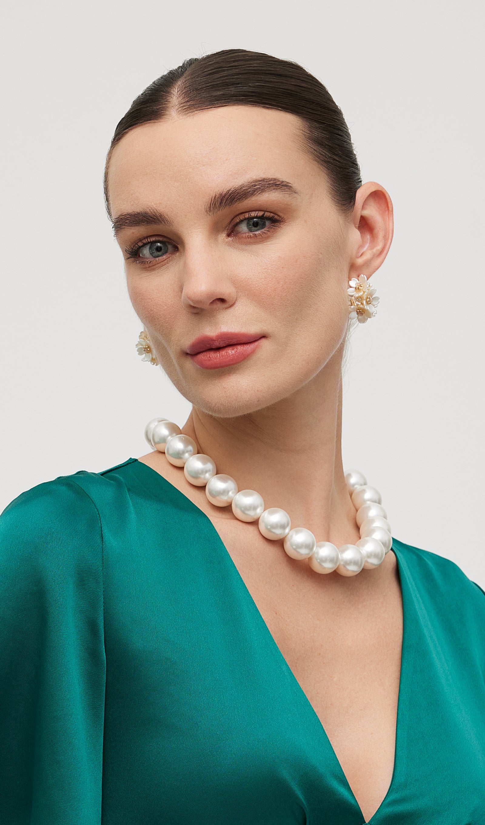 Nanish - Pearl Necklace