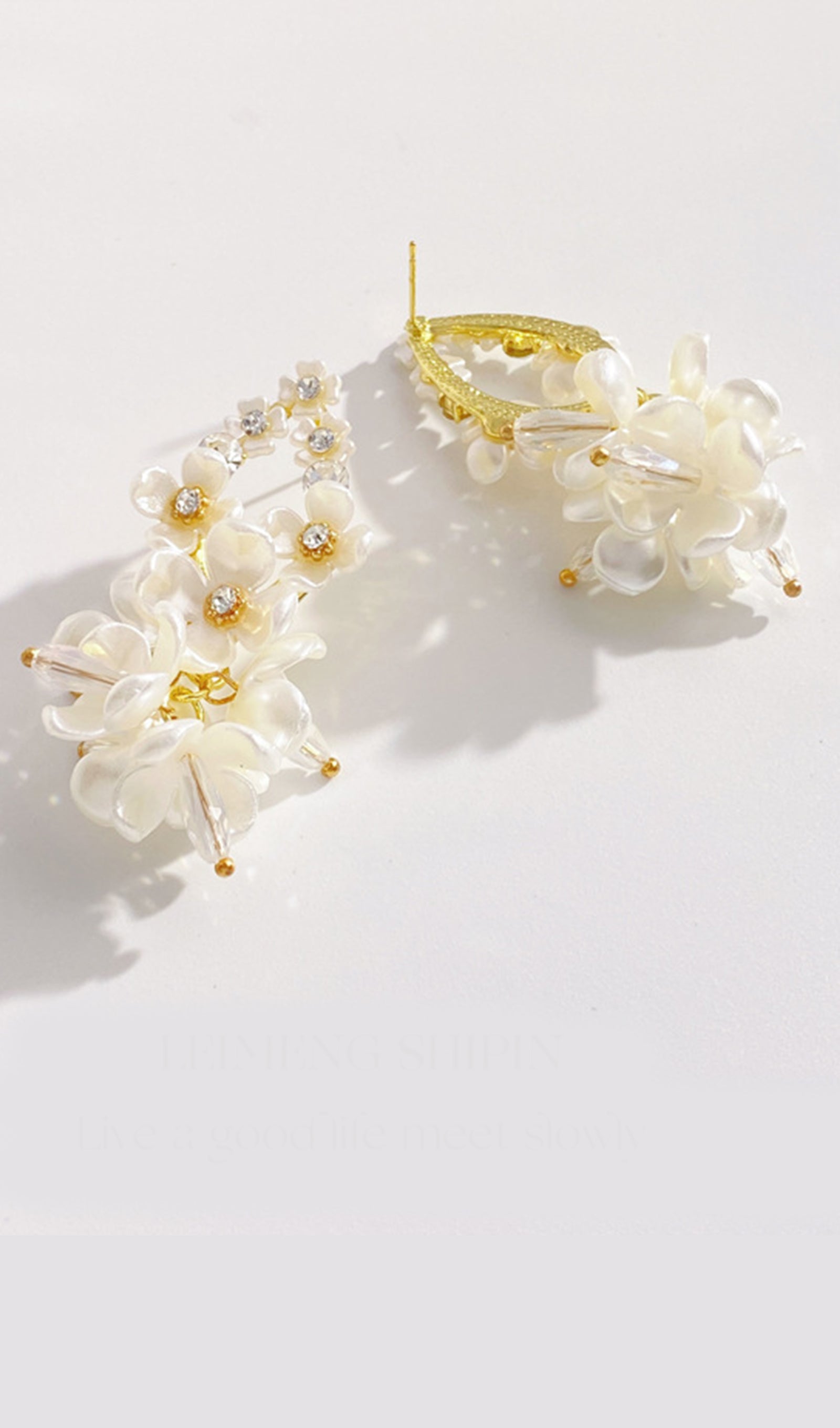 Anise - Flower Earrings