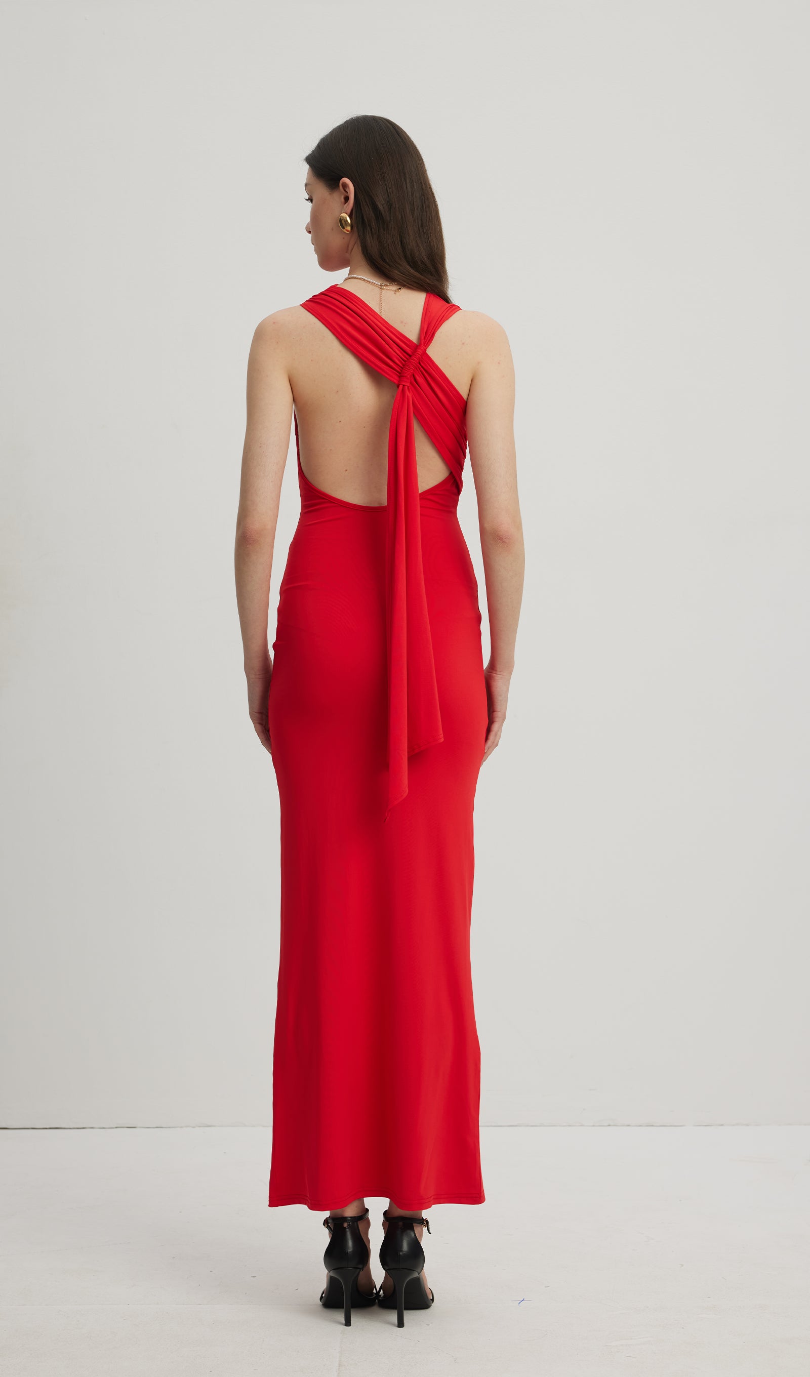 Léa - The Modern Red