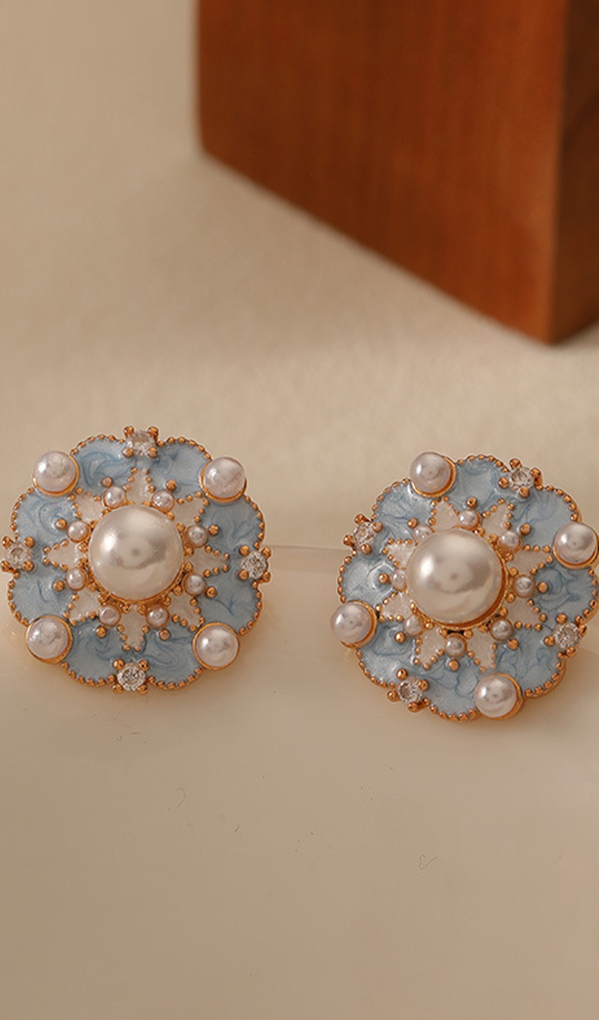 Céleste - Blue Flower Pearl Earrings