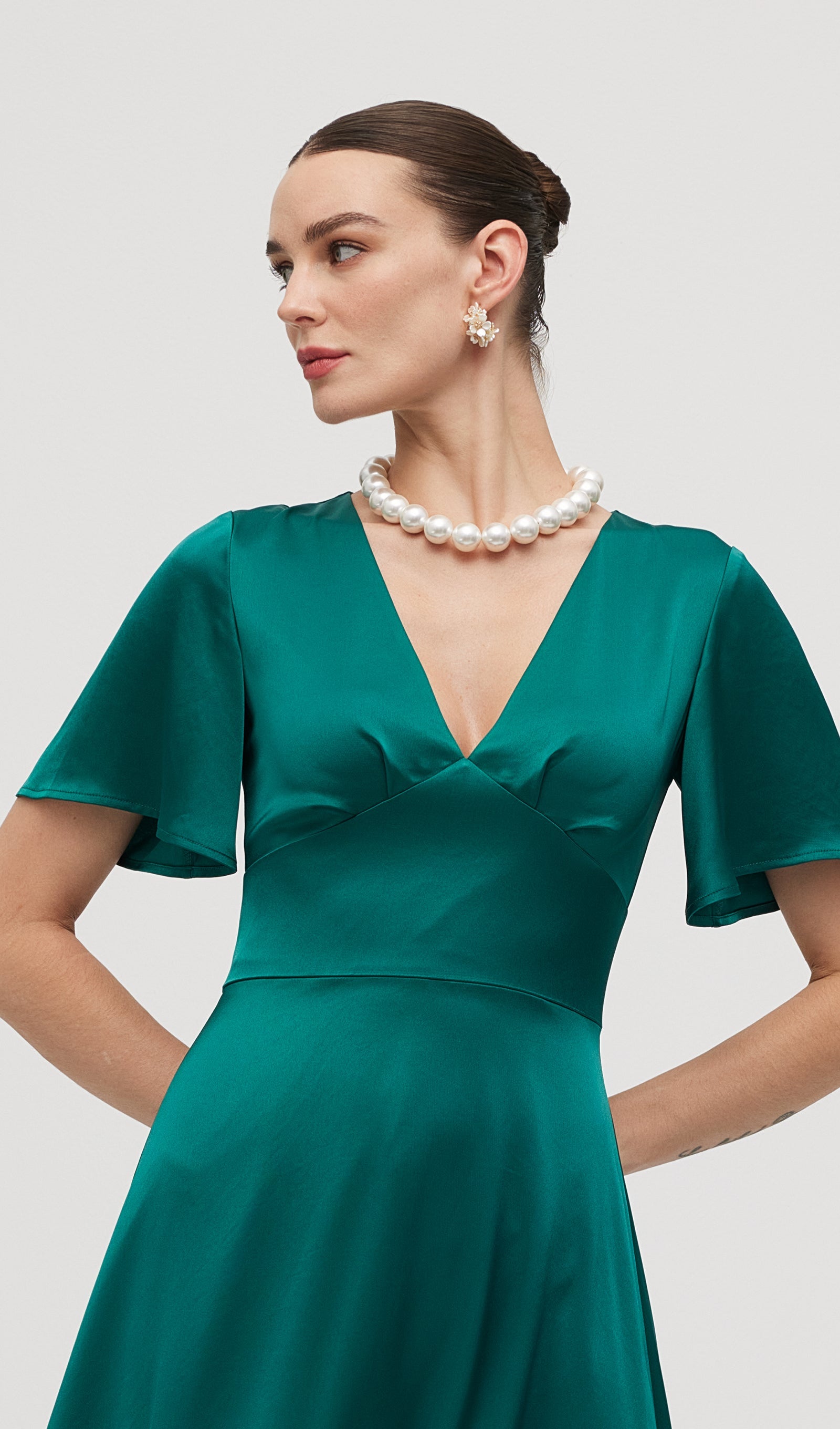 Nanish - Pearl Necklace