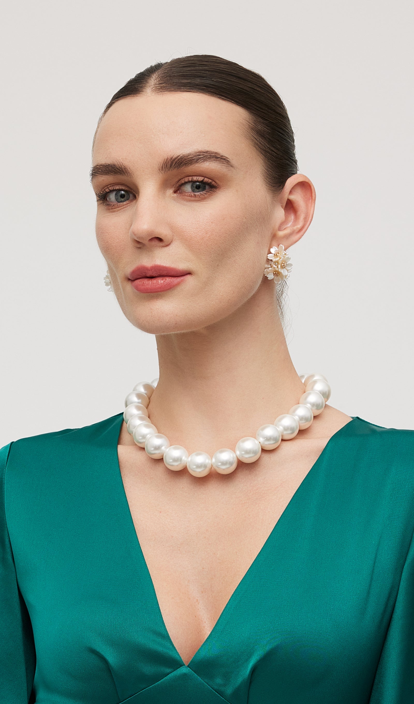 Nanish - Pearl Necklace